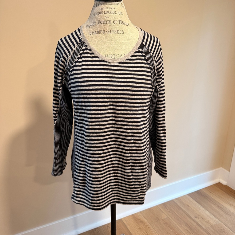Neon Buddha Women's‎ Blue/Gray Striped Long Sleeve Shirt Size XS